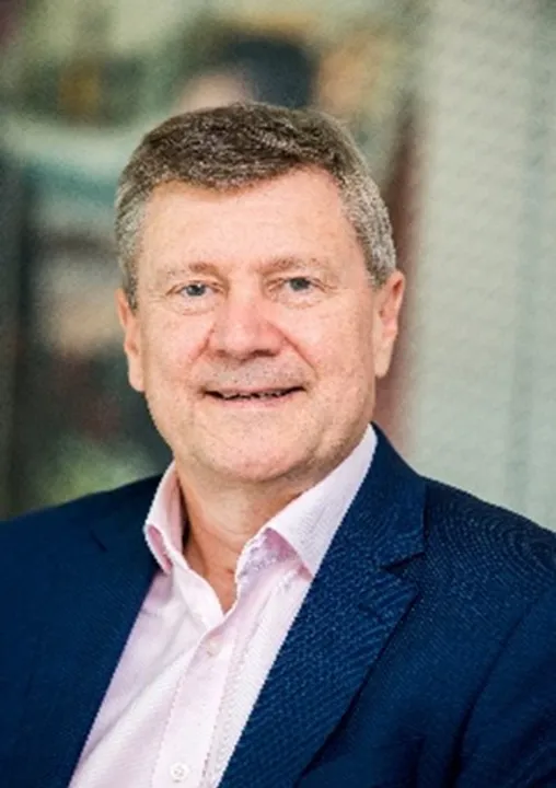 This is the image alt text