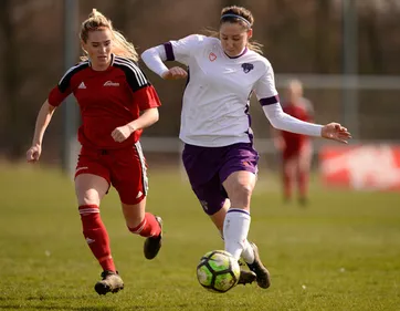 Women playing football