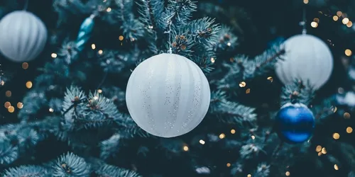 A close up of a Christmas tree