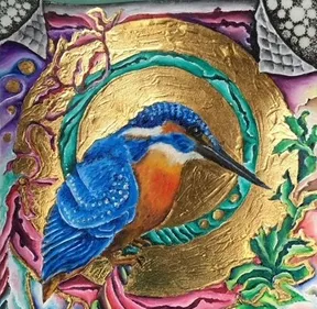 Painting of a Kingfisher with a golden background