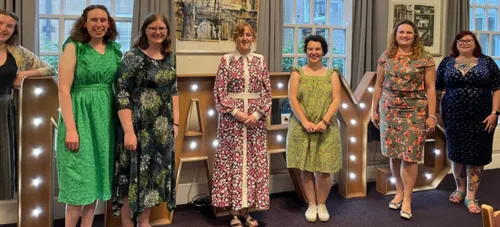 St Mary's alumni in Kenworthy Hall