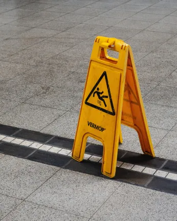 Slippery Floor sign