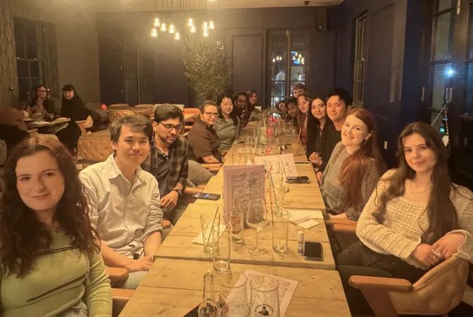 Van Mildert MCR - Meal Social