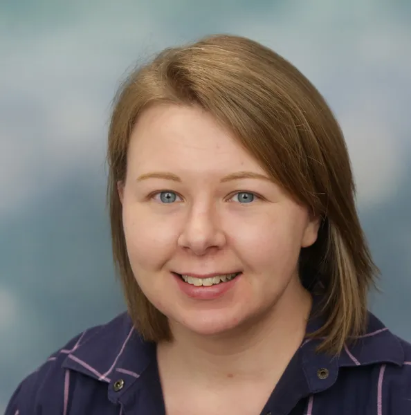 Headshot of Lucy Downes