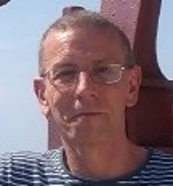 Headshot of Kelvin Appleby