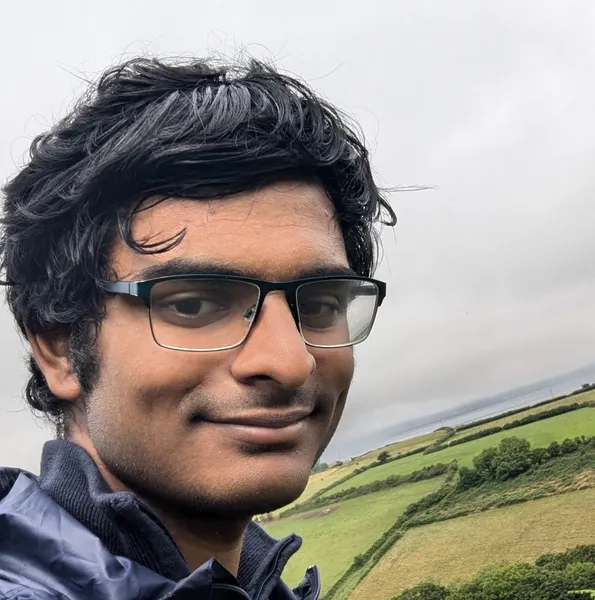 A headshot of Visagan Ravindran