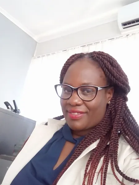 a Headshot of Tariro Gwandu