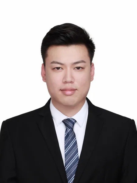 Chengwei Yan