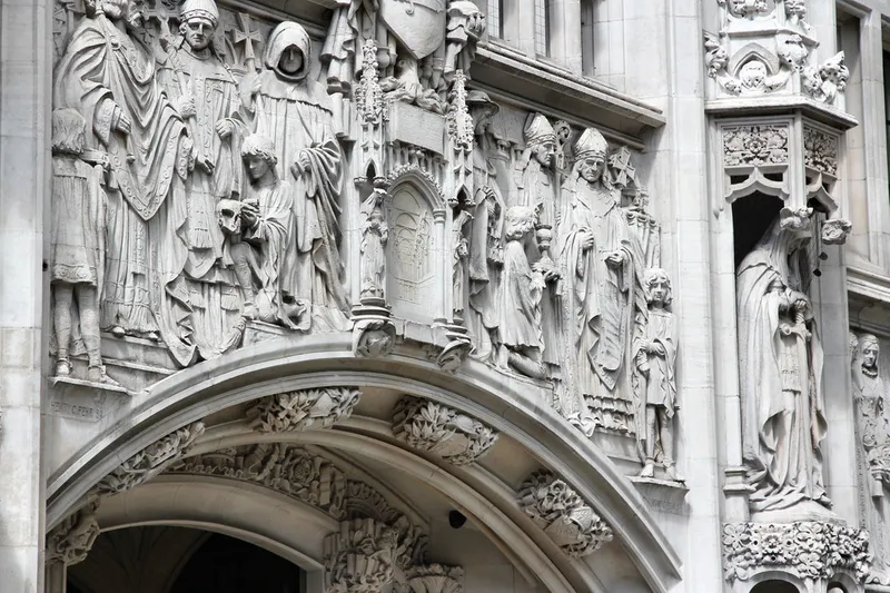 Carvings on an archway of the UK Supreme Court