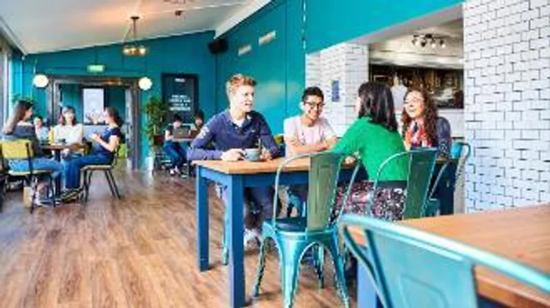 Students in Kingsgate Bar