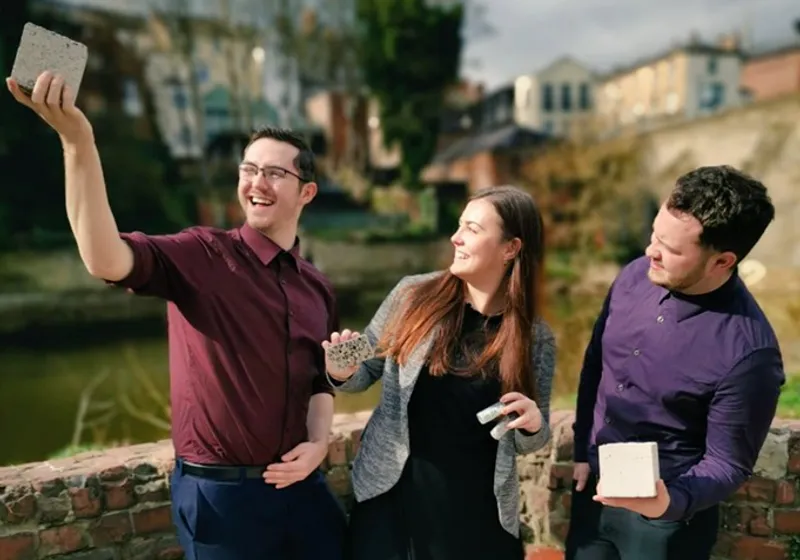 3 student entrepreneurs