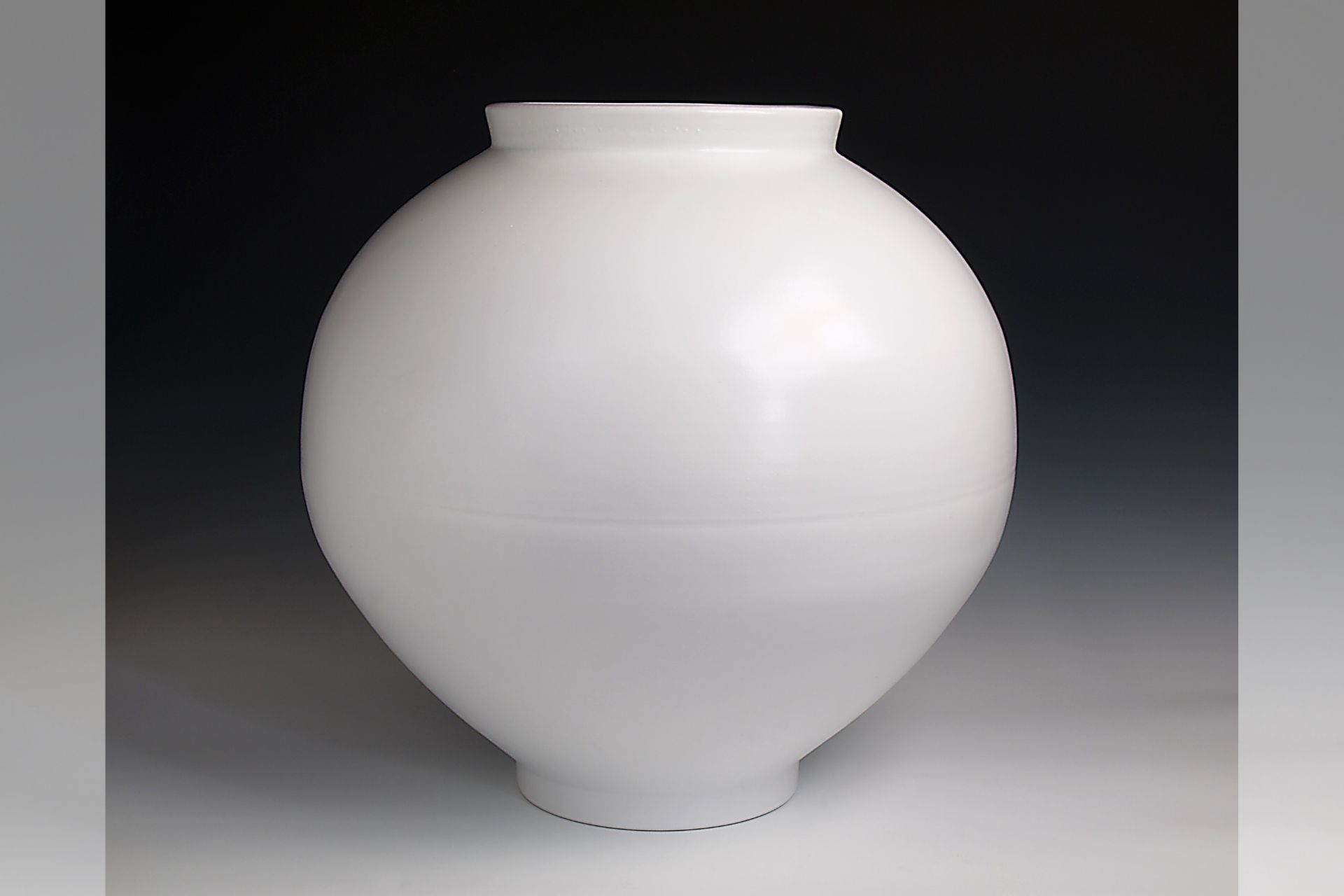 Moon Jar by Mun Pyung, 2013