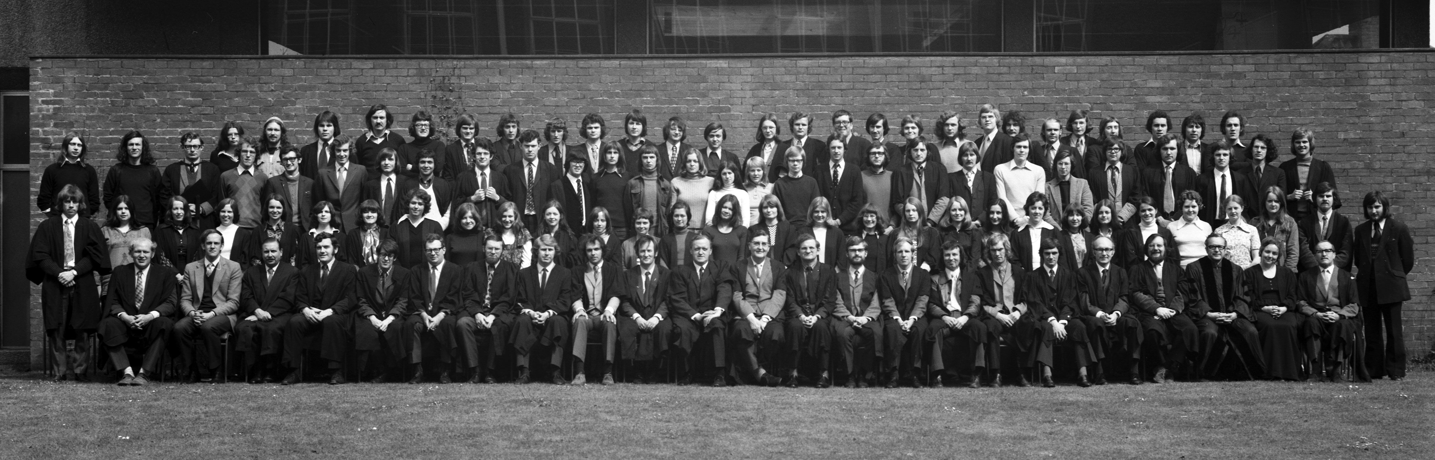 Geography Department Undergraduate Group photo from 1974