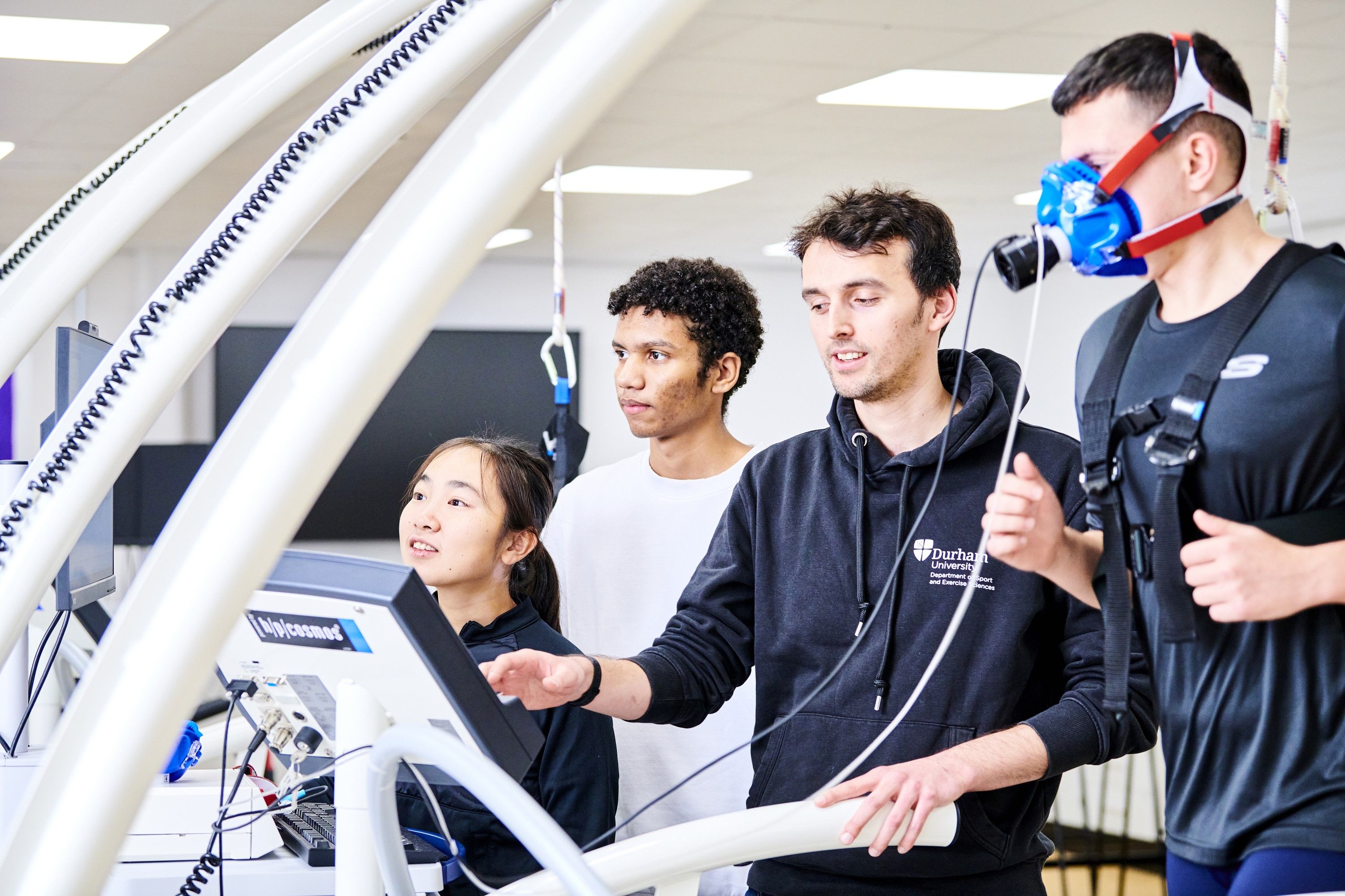 Sports students in lab